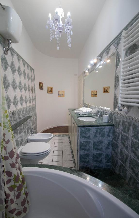 La Casa Di Adele Cagliari B&B 外观 照片