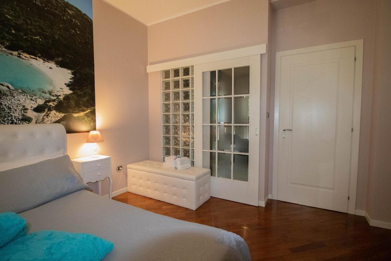 La Casa Di Adele Cagliari B&B 外观 照片