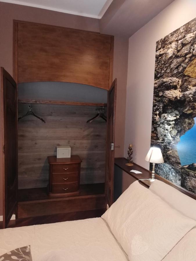 La Casa Di Adele Cagliari B&B 外观 照片