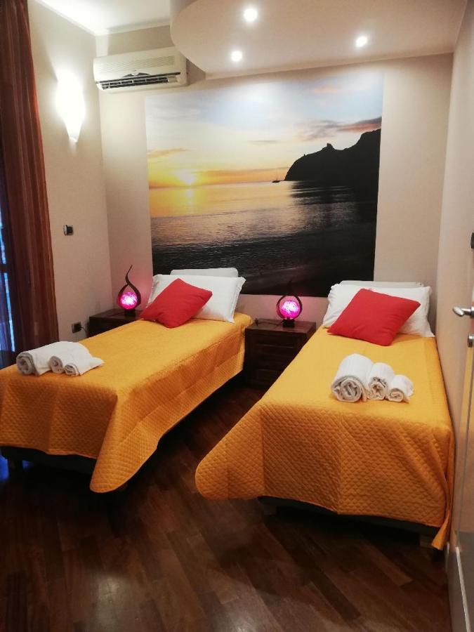 La Casa Di Adele Cagliari B&B 外观 照片